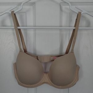 PINK Victoria's Secret - "Wear Everywhere" Lightly Lined Underwire Bra 34B Nude